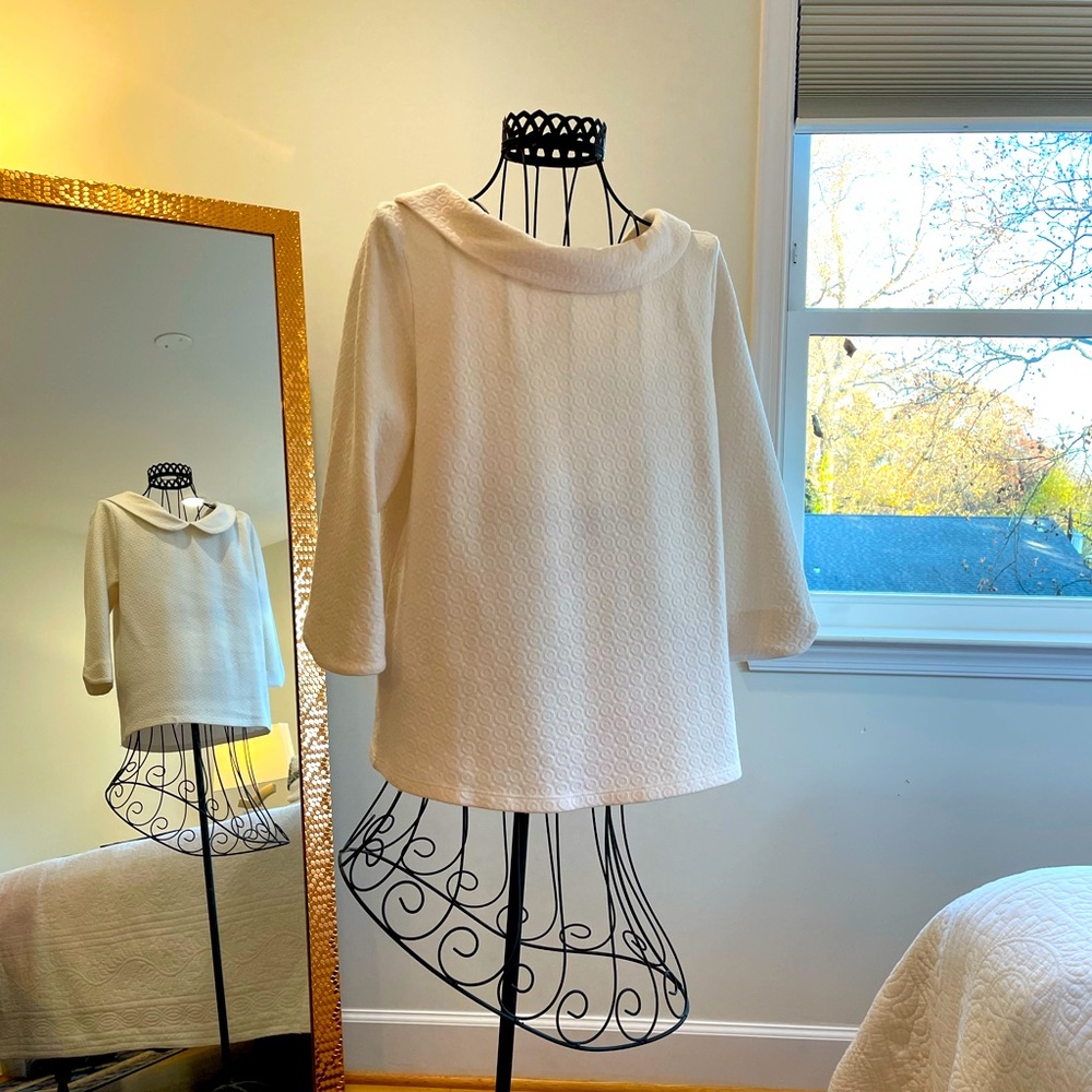 Ann Taylor Factory Petite cream blouse with boat neck size MP